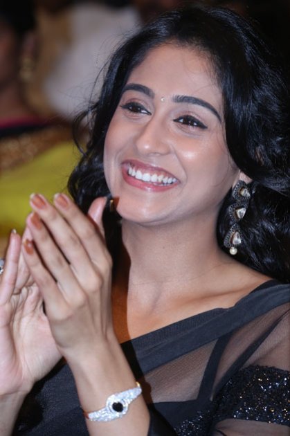 Regina-at-Ra-Ra-Krishnayya-Audio-Launch